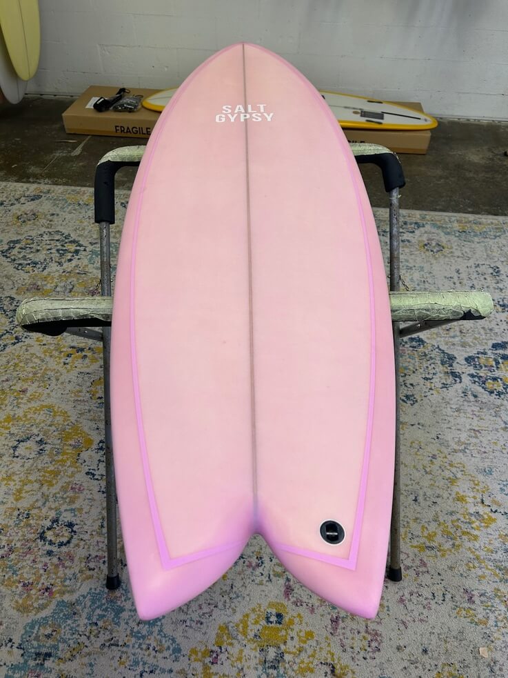 5'11 Shorebird Twin Pink 34 litres