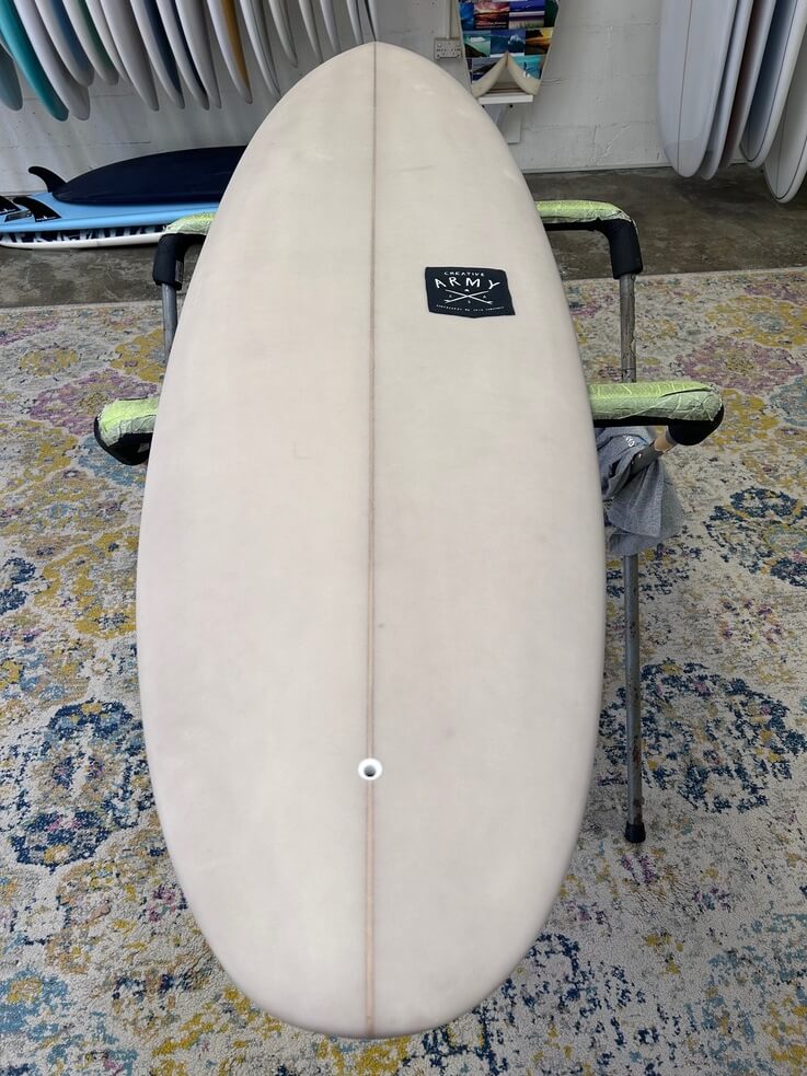 6'10" Creative Army Huevo PU 44Litres