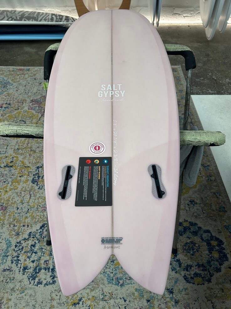 5'8 Shorebird Twin Pink 31Litres